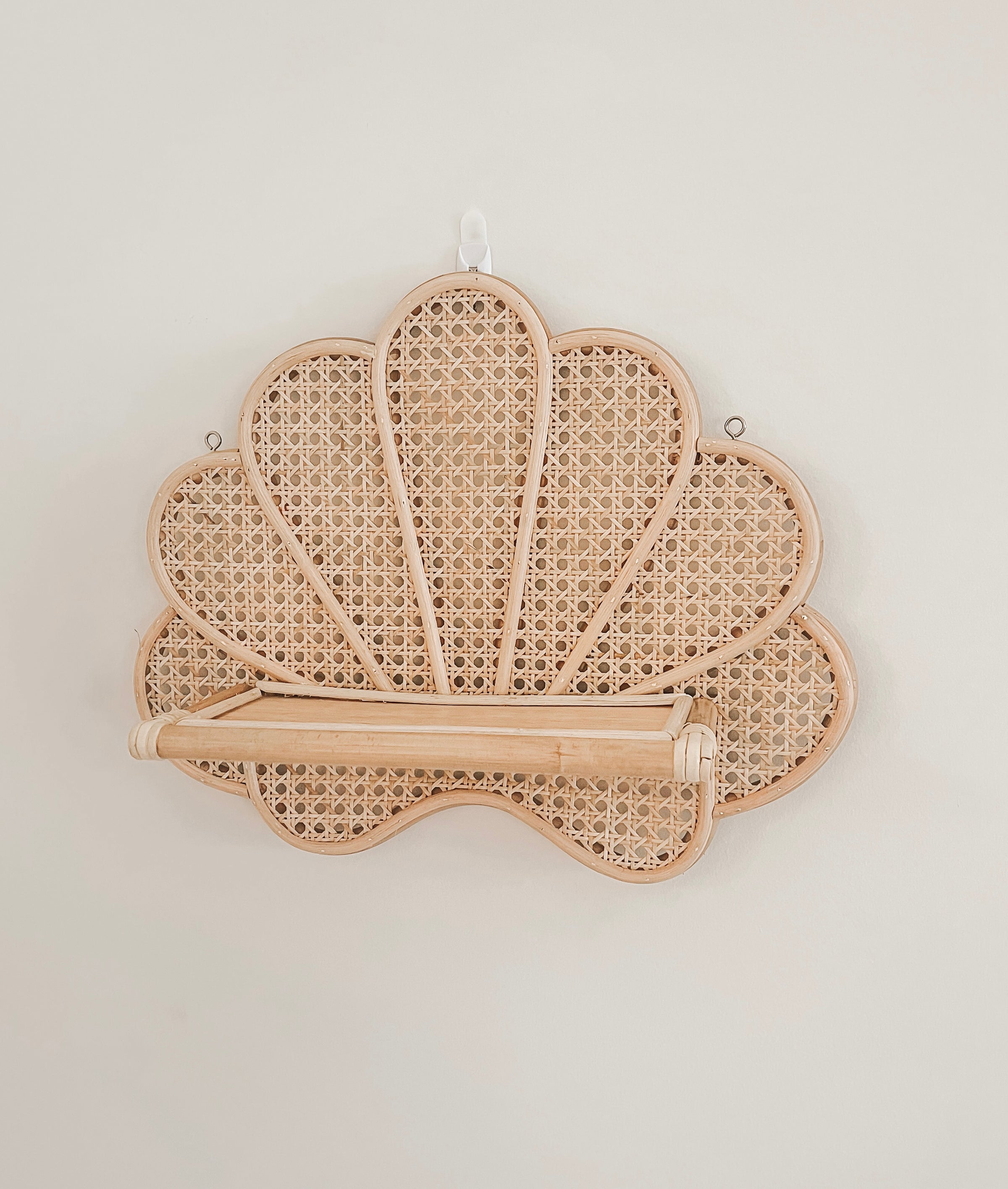 Rattan Seashell Shelf | Nursery Shelf | Oak and Ayla – Oak & Ayla